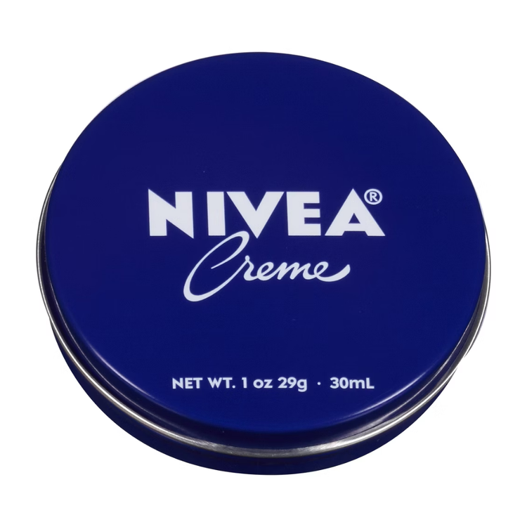 Nivea Creme 250 ml jar for skin care with blue lid and white label, suitable for moisturizing and skincare routines.