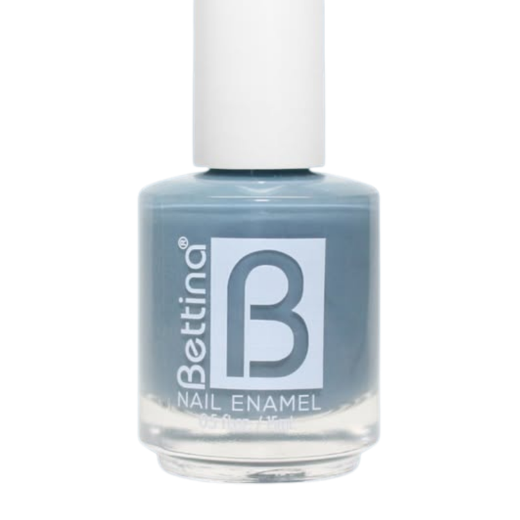 Livid blue Esmalte Bettina nail polish by Farmacias Savia in 0.5oz bottle, with bright, vibrant color and glossy finish.