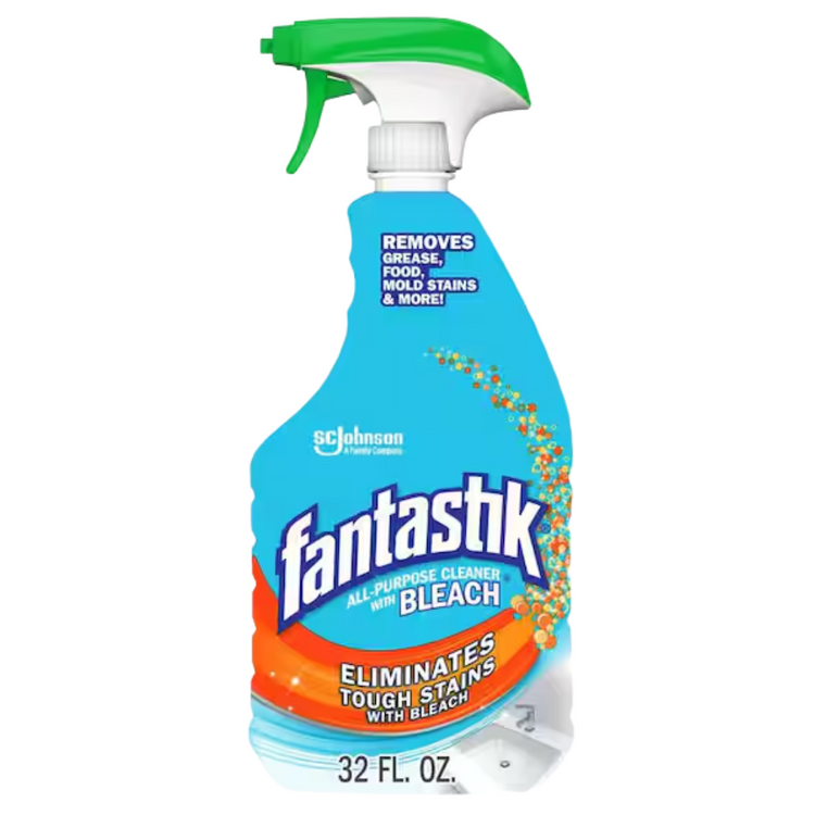 Farmacias Savia Fantastik All Purpose Cleaner with Bleach 32oz bottle, showing label and cap on a clean surface.