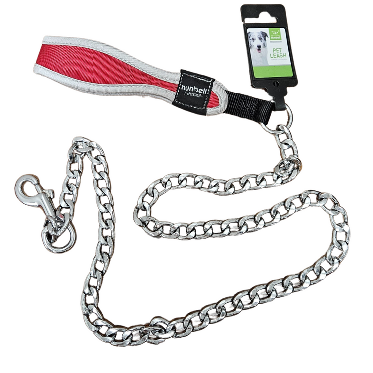 Durable metal pet leash with metal clasp, suitable for walking dogs, by Farmacias Savia, in black color.