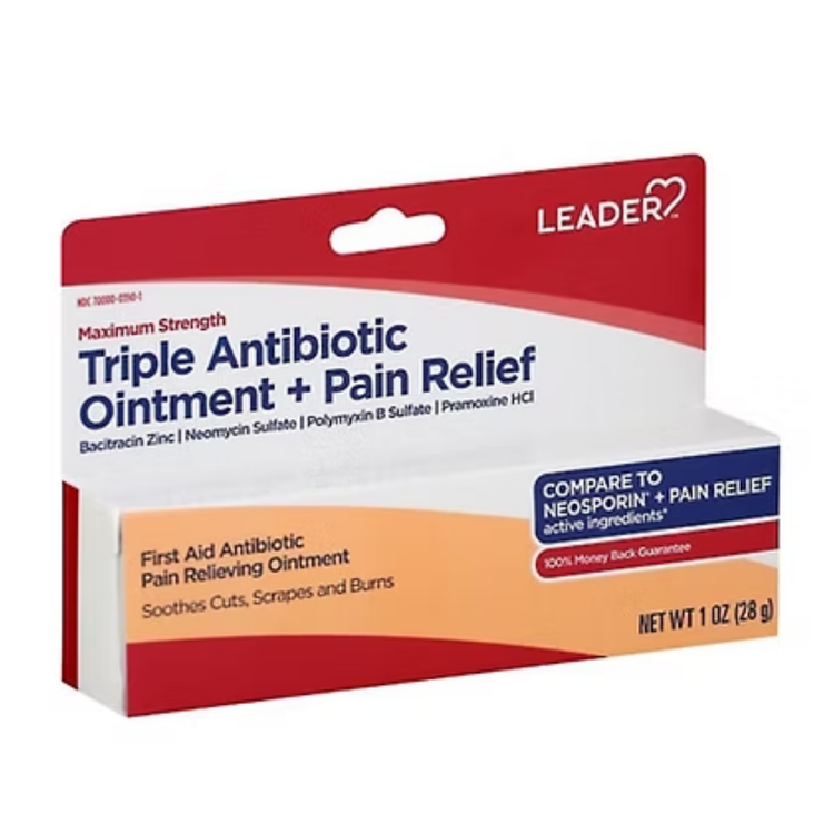 Triples Antibiotic Ointment with Pain Relief by Farmacias Savia, 1oz, used for first aid and infection prevention.