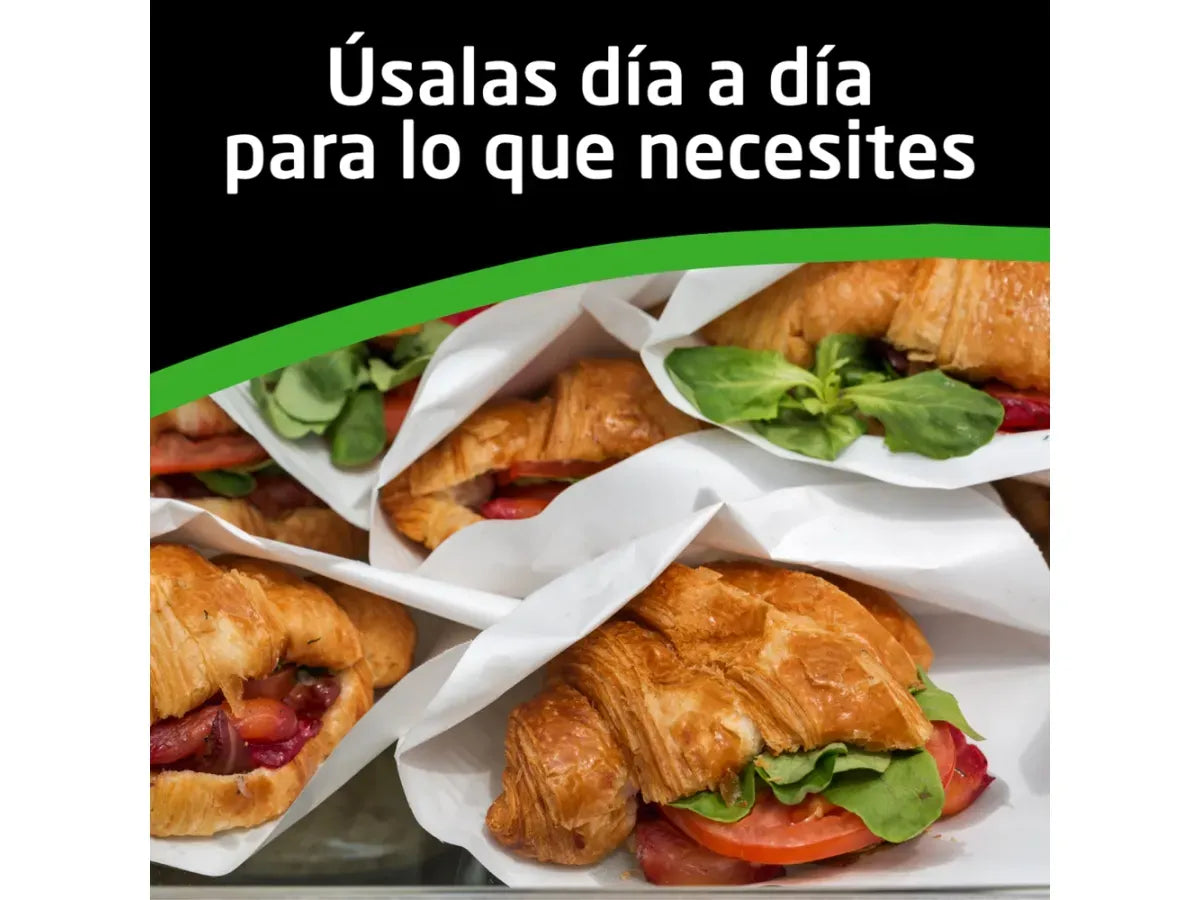 White square paper napkins by Scott, 100 sheets, ideal for dining or events, from Farmacias Savia.