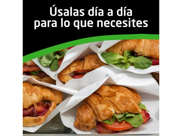 White square paper napkins by Scott, 100 sheets, ideal for dining or events, from Farmacias Savia.
