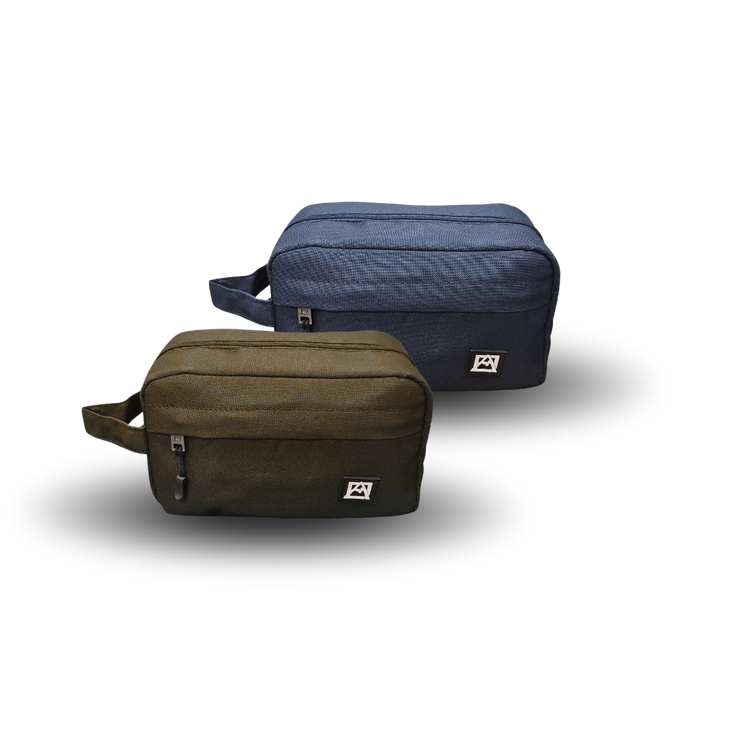Set de regalo para hombre con cartera para caballero, en presentación de Farmacias Savia, elegante y funcional para uso diario.