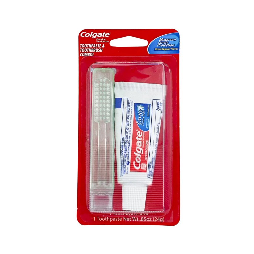 Farmacias Savia Colgate oral care travel kit with toothpaste and toothbrush in compact size, ideal for on-the-go dental hygiene.