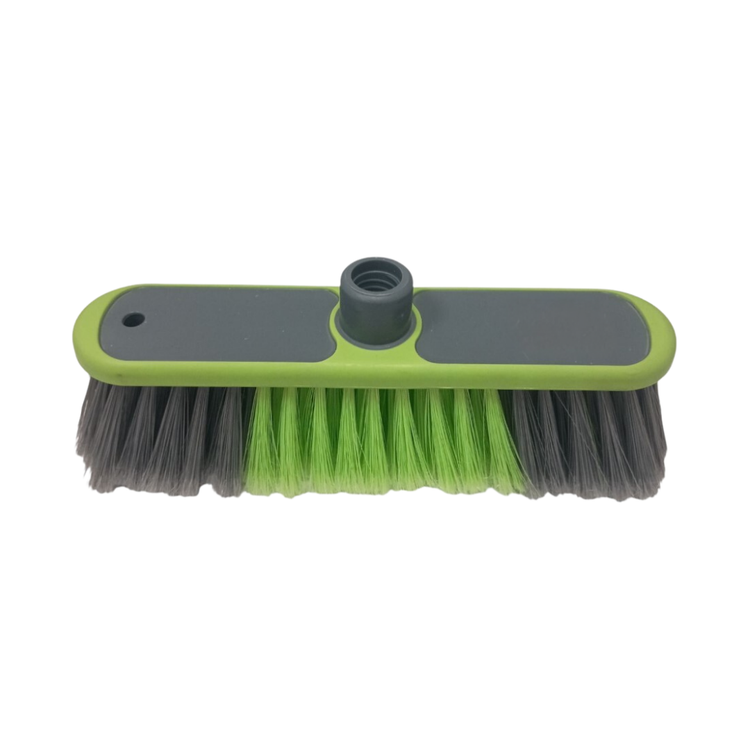Farmacias Savia HomeBasics dual-tone heavy duty broom head replacement with durable bristles for cleaning.