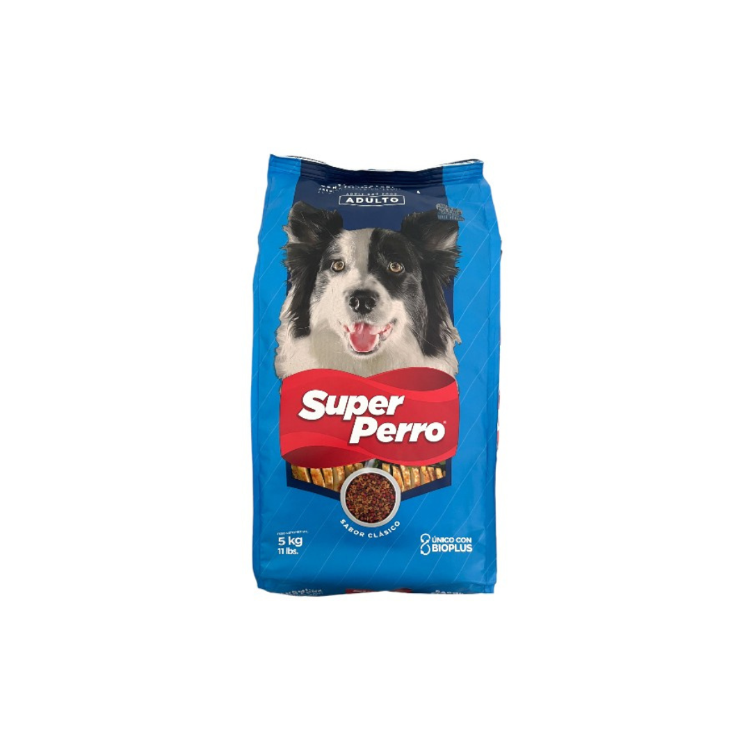 Adult dog food bag from Super Perro brand, 11-pound package of Farmacias Savia pet nutrition for adult dogs.