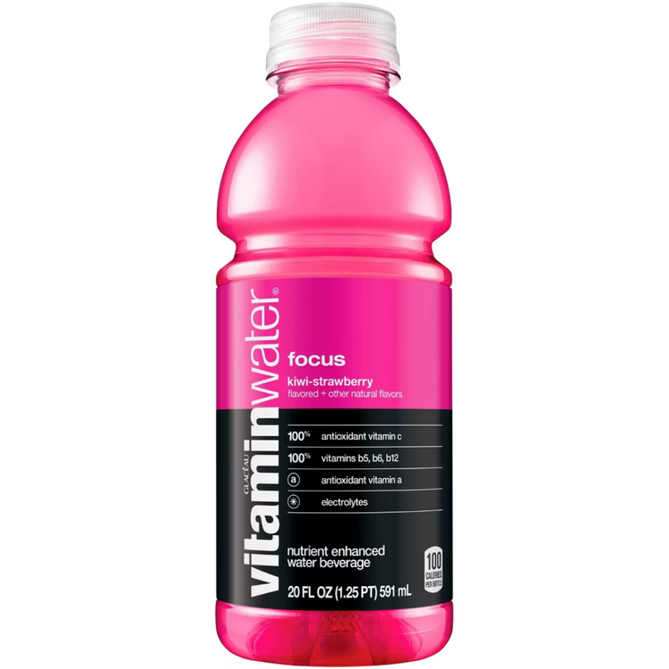 Vitaminwater Focus Kiwi Strawberry 20oz bottle from Farmacias Savia, with clear label and vibrant fruit images on the drink.