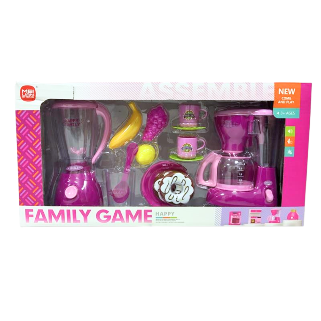Farmacias Savia family kitchen accessories playset with toy utensils, pots, and food items for children aged 3 and up.