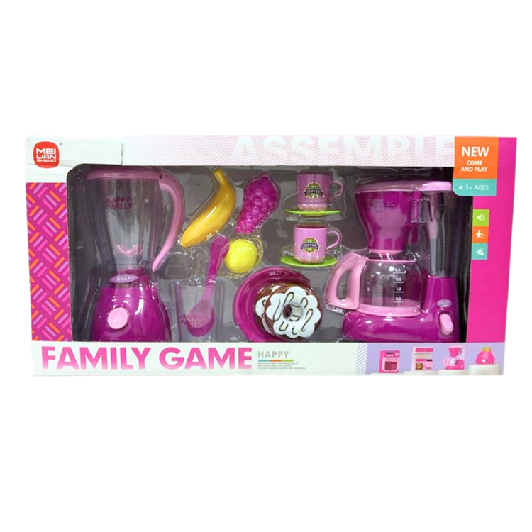 Farmacias Savia family kitchen accessories playset with toy utensils, pots, and food items for children aged 3 and up.