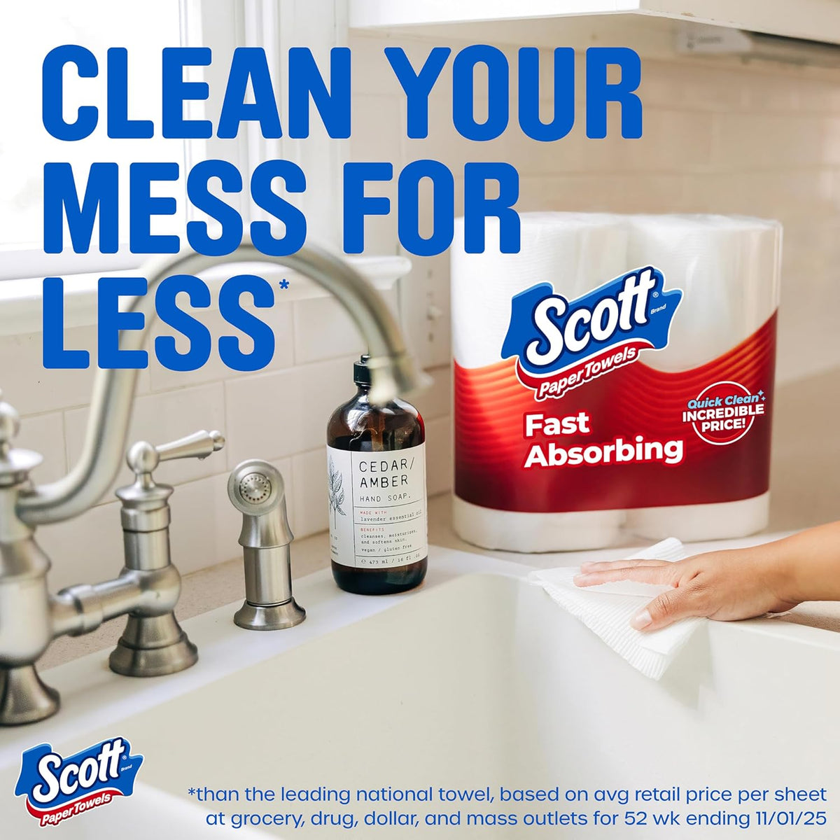 Farmacias Savia Scott Choose-A-Sheet Paper Towels, white, 62 sheets per roll, in a carton of 6 rolls, with bath tissue style packaging.