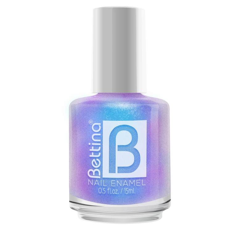 Bettina Charco Esmalte nail polish by Farmacias Savia in 0.5oz bottle, showing the charcoal-colored nail polish inside.