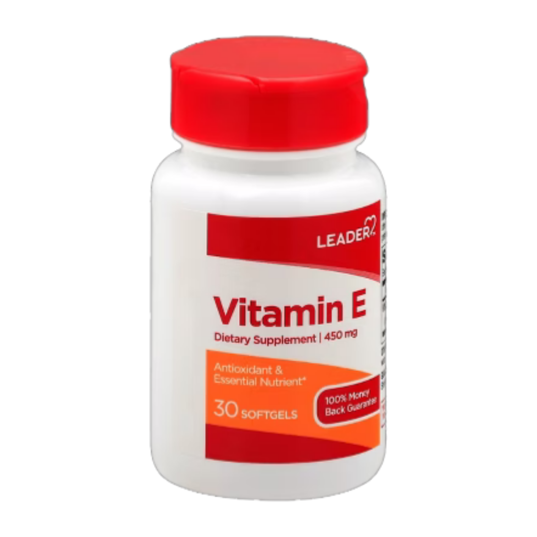 Farmacias Savia Vitamin E 450 mg softgels, 30-count bottle, showing the orange softgel capsules in a clear container.