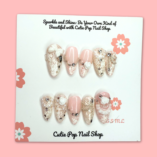 Angelic Lace White Elegant Press-On Nails