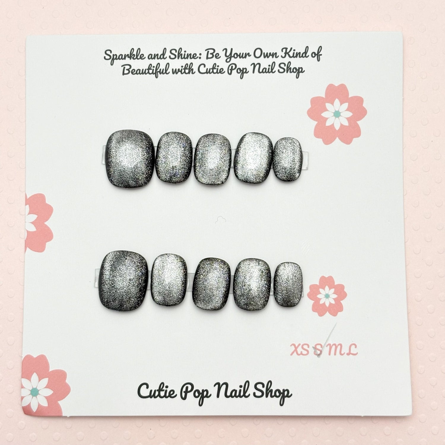Cats Eye Silver Magnetic Press-On Nail Set