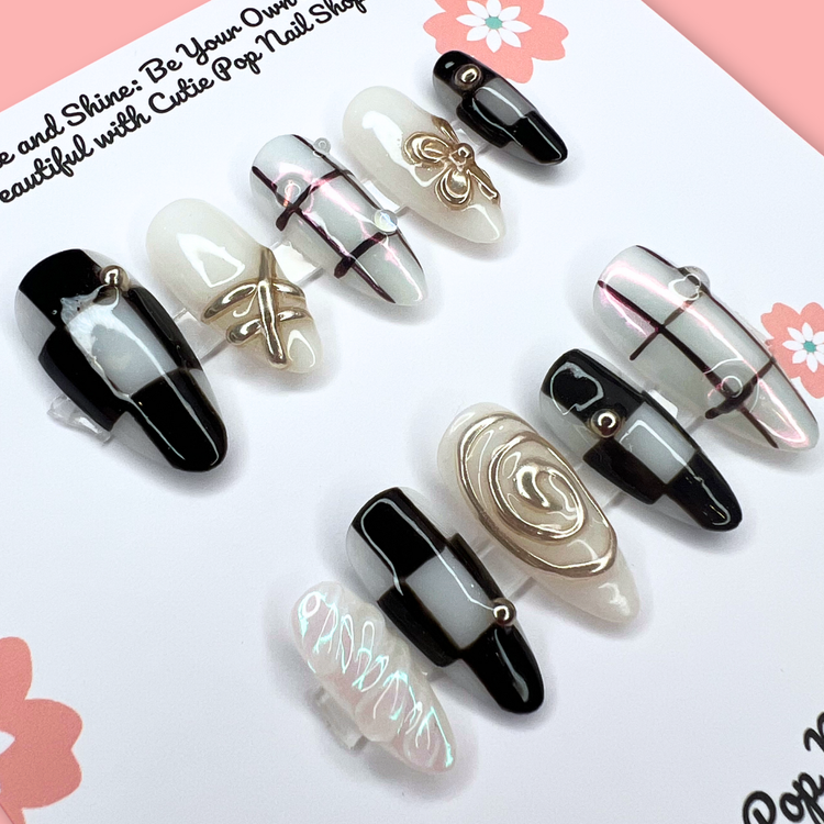 Golden Elegance Luxury Press-On Nail Set