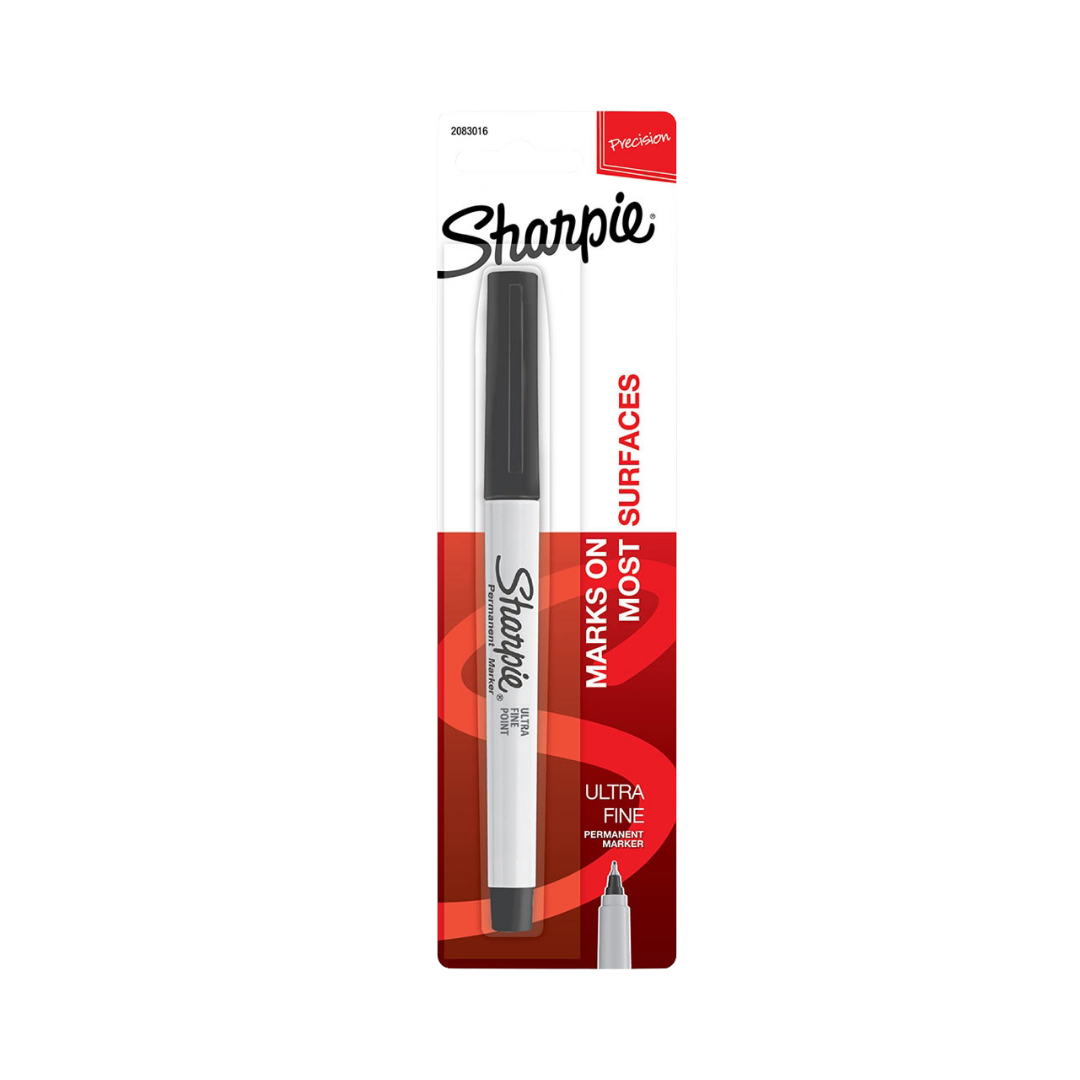 Sharpie Ultra Fine Point Permanent Marker from Farmacias Savia, escolar pack of one for precise writing and marking tasks.