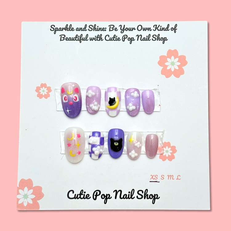 Luna Dreams Round Press-On Nail Set