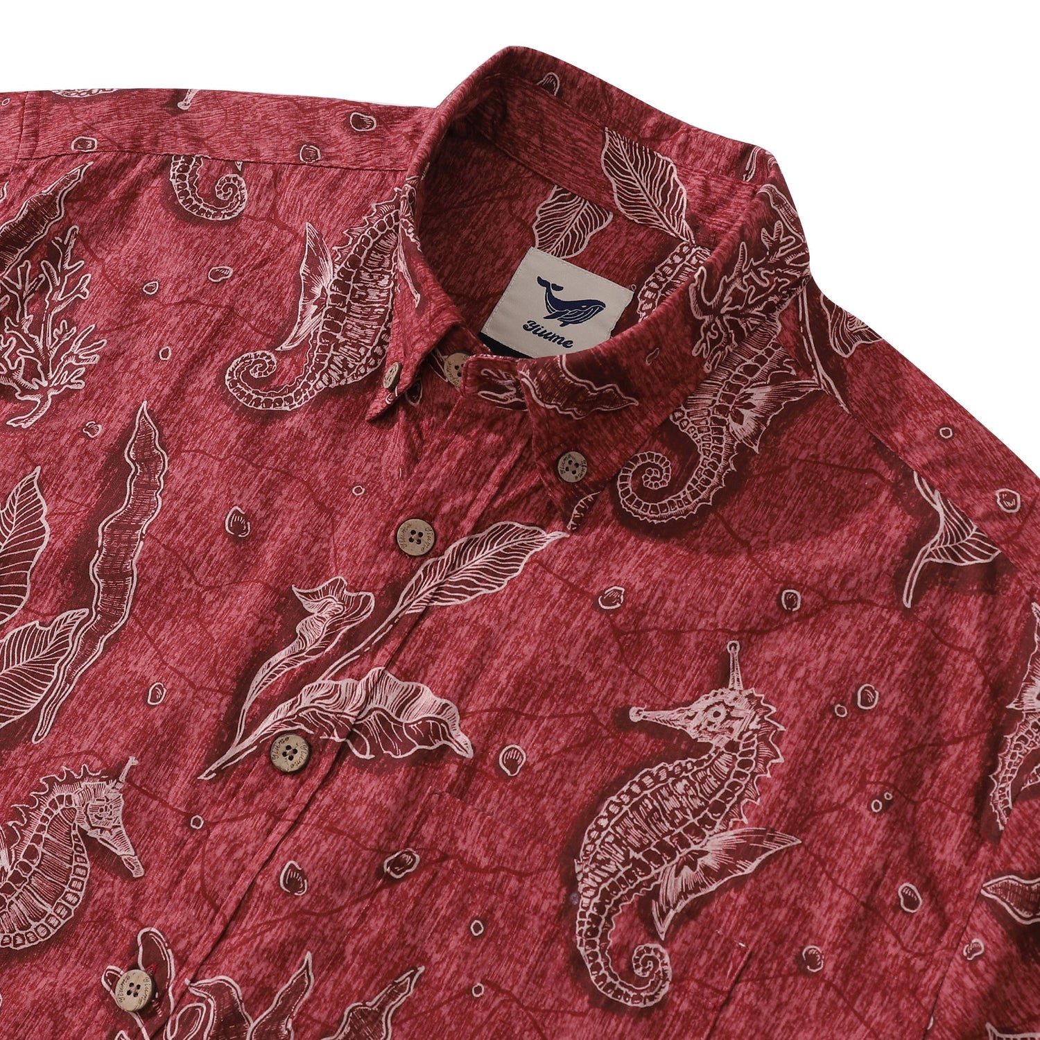 Red Hawaiian shirt for men by Outlets Yiume, short sleeve, button-down style with seahorse pattern, made of 100% cotton.