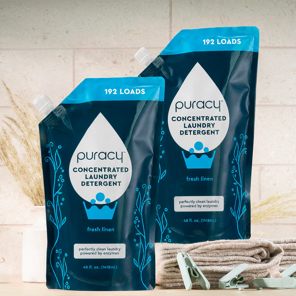 Puracy concentrated sulfate-free laundry detergent bottle, unscented, suitable for gentle, effective laundry cleaning.