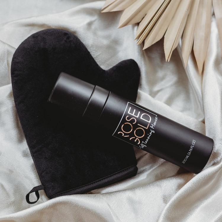 Rose Gold Sunless Self Tanning Starter Kit bundle with tanning mitts and lotions for a flawless glow.